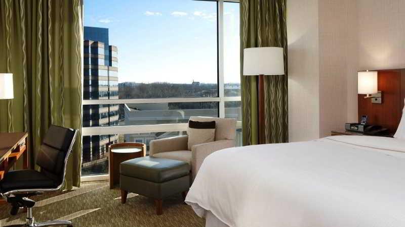 The Westin Washington Dulles Airport Hotel Herndon Exterior photo